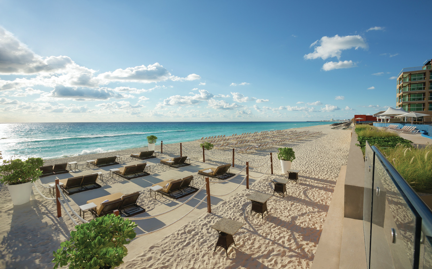 Beach, The 10 Best Beachfront All-Inclusives in Cancun (2026), Ranked Honestly